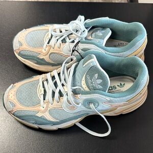 Adidas Blue Astir women’s sneakers